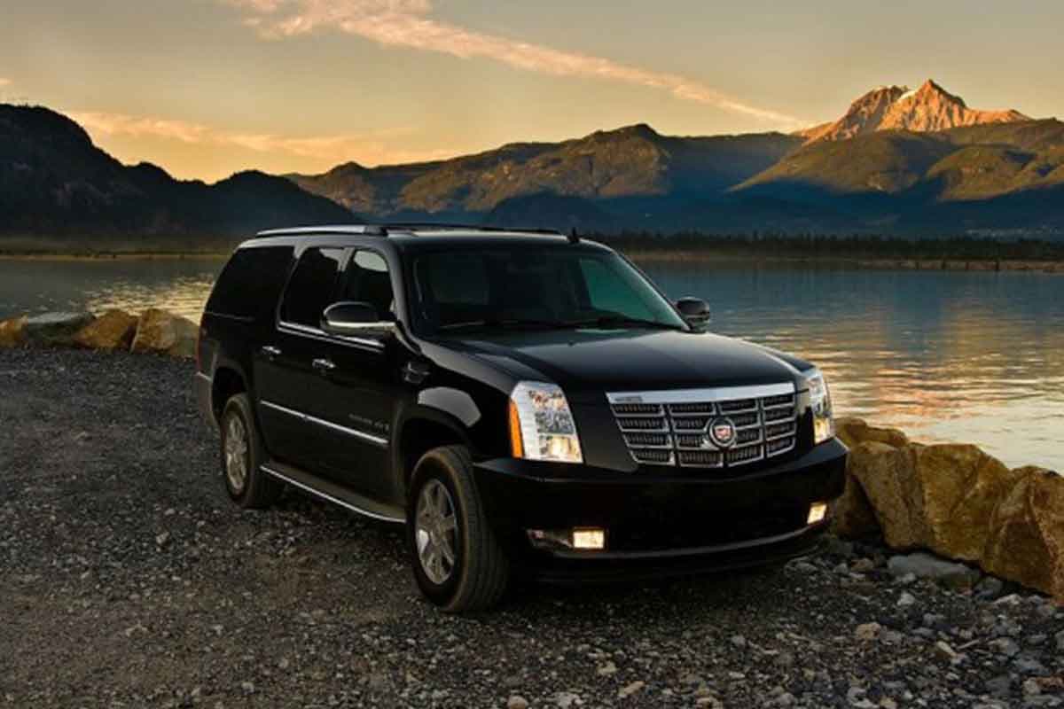 Premium Vancouver Chauffeur Service for Business and Leisure